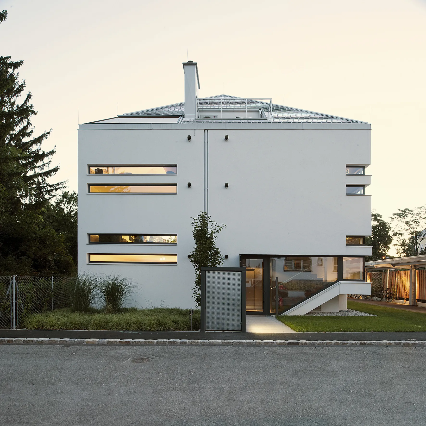 placeholder image-sq